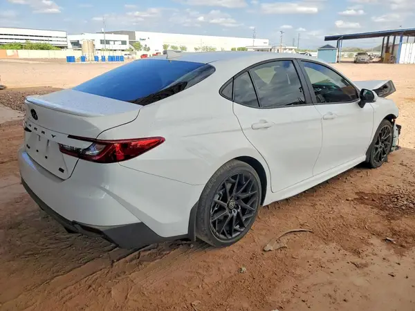 4T1DAACK2TU714156 — 2026 Toyota Camry, фото 3 с аукциона Copart, Передняя часть