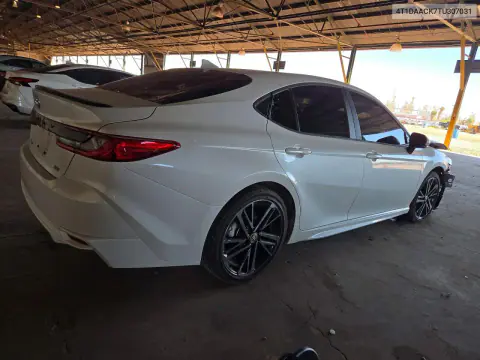 2026 Toyota Camry Xse VIN 4T1DAACK7TU307031 фото 3
