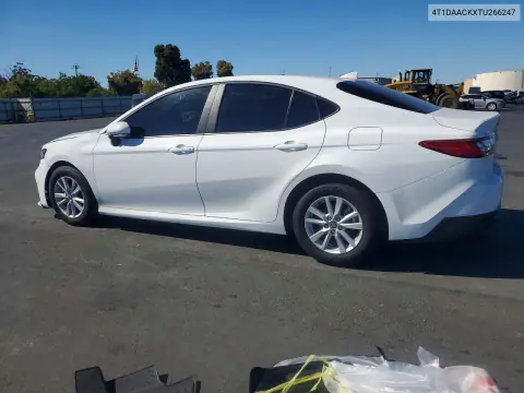 2026 Toyota Camry Le VIN 4T1DAACKXTU266247 фото 2