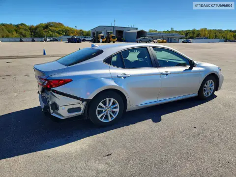 2026 Toyota Camry Le VIN 4T1DAACK7TU696804 фото 3