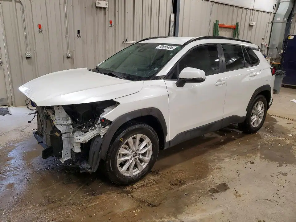 7MUCAABG8NV039004 Toyota Corolla Cross 2022 — повреждение Передняя часть, фото до ремонта