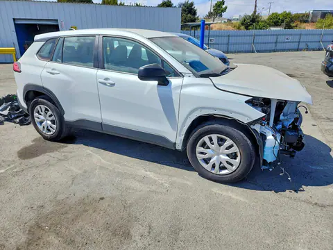 2025 Toyota Corolla Cross VIN 7MUAAAAG1SV131009 фото 4