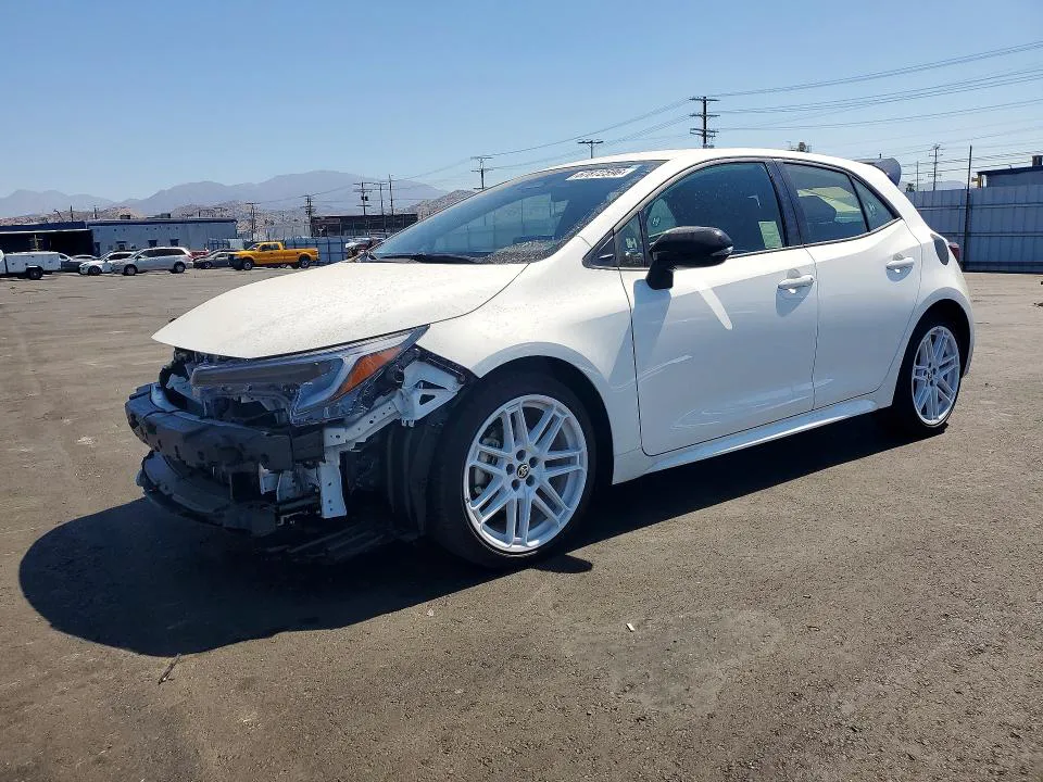 2026 Toyota COROLLA HATCHBACK VIN JTND4MBE2T3267676 фото 1