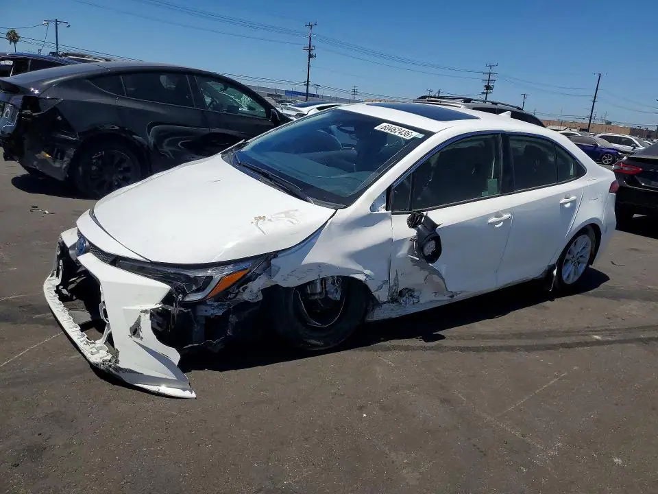 JTDBCMFE0P3012281 Toyota Corolla Hybrid 2023 — повреждение Передняя часть, фото до ремонта