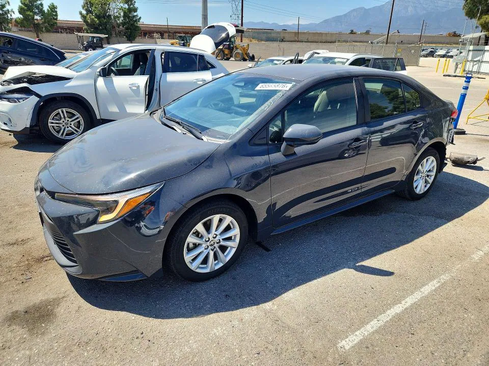 2023 Toyota Corolla Hybrid VIN JTDBCMFE2P3002853 фото 1