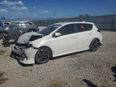 JTNKARJE5HJ529031 — 2017 Toyota Corolla IM, Передняя часть (Front End), фото до ремонта