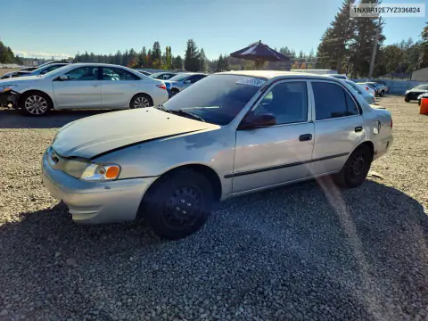 1NXBR12E7YZ336824 — 2000 Toyota Corolla, Передняя часть, фото до ремонта
