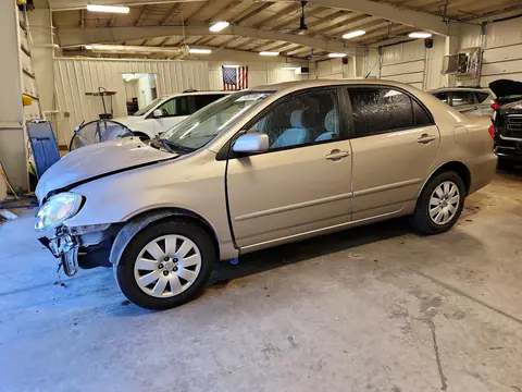 1NXBR32E73Z130519 — 2003 Toyota Corolla, Передняя часть, фото до ремонта