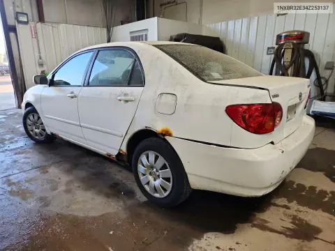 2004 Toyota Corolla Le VIN 1NXBR32E34Z253137 фото 2