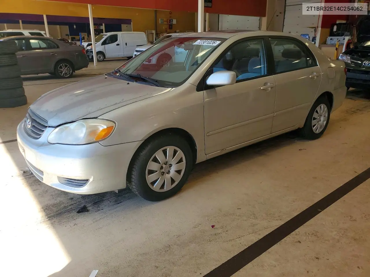 2004 Toyota Corolla VIN 2T1BR32E14C254062 фото 1