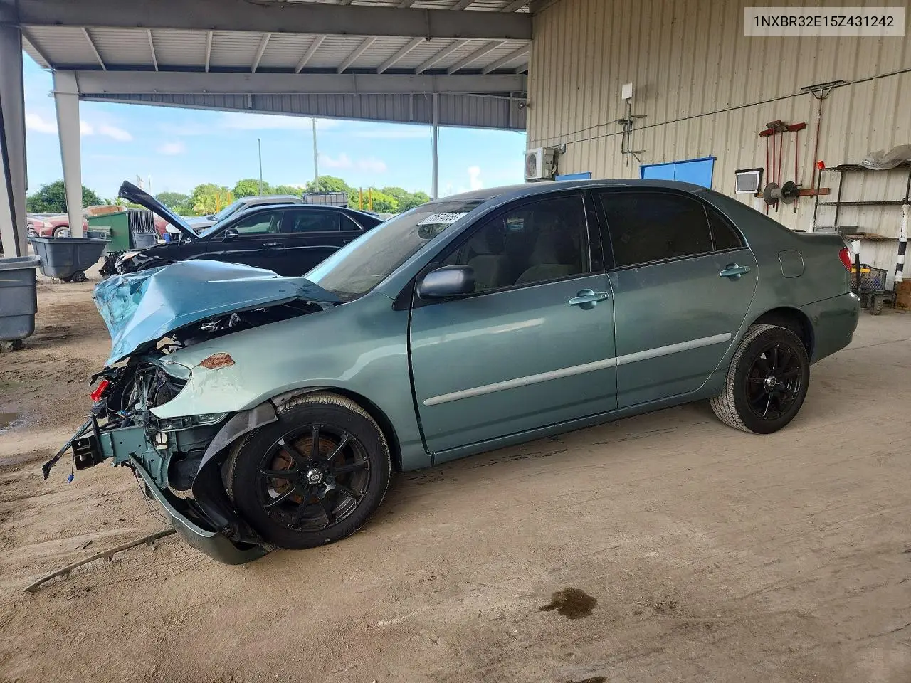 2005 Toyota Corolla Le VIN 1NXBR32E15Z431242 фото 1