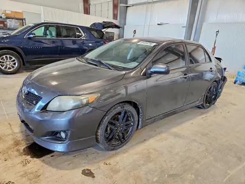 2T1BU4EEXAC484288 — 2010 Toyota Corolla, Задняя часть, фото до ремонта