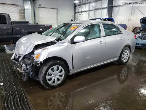 1NXBU4EE0AZ243015 — 2010 Toyota Corolla, Передняя часть, фото до ремонта