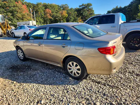 2010 Toyota Corolla Le VIN 1NXBU4EE7AZ211713 фото 2