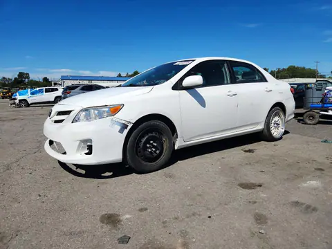 2T1BU4EEXCC884855 — 2012 Toyota Corolla, Передняя часть (Front End), фото до ремонта