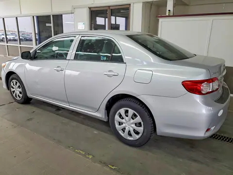2013 TOYOTA COROLLA VIN 2T1BU4EE2DC962319 фото 2