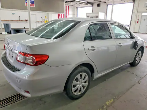 2013 TOYOTA COROLLA VIN 2T1BU4EE2DC962319 фото 3