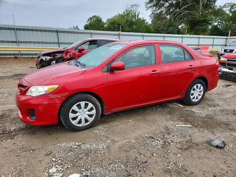 2T1BU4EE6DC104299 — 2013 Toyota Corolla, Боковая часть (Side), фото до ремонта