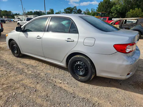 2013 Toyota Corolla Le VIN 5YFBU4EE3DP189411 фото 2