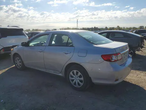 2013 Toyota Corolla Base VIN 2T1BU4EEXDC048707 фото 2