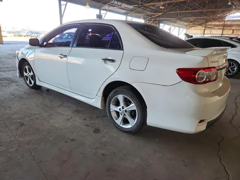 2013 Toyota Corolla S VIN 2T1BU4EE1DC010041 фото 2