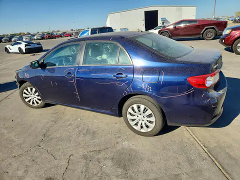 2013 Toyota Corolla Le VIN 2T1BU4EE6DC030589 фото 2