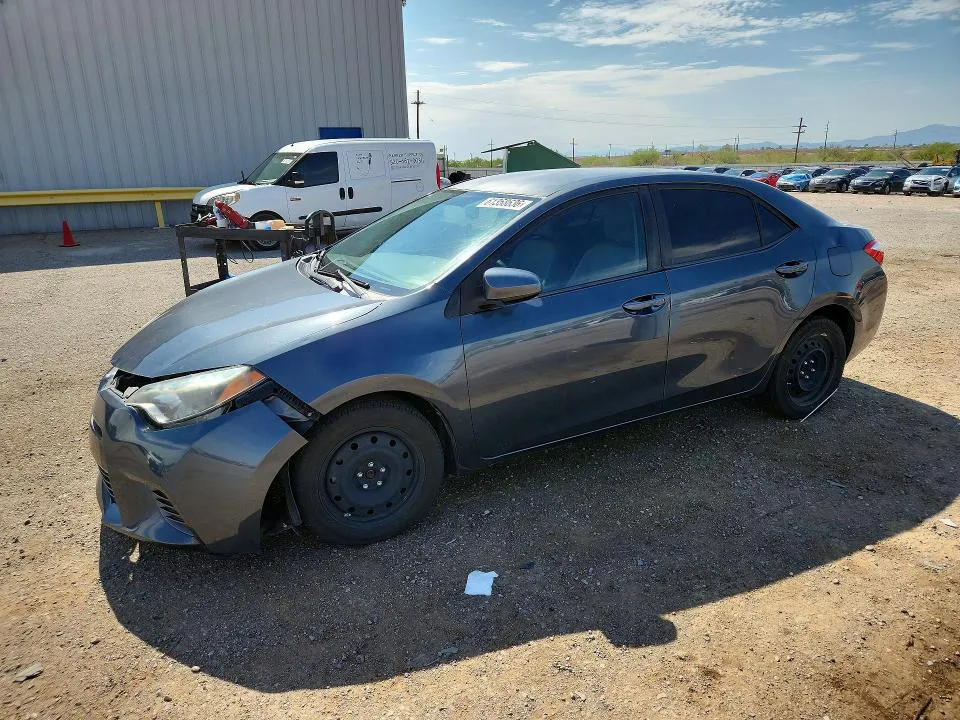 2015 Toyota Corolla VIN 5YFBURHE0FP239001 фото 1
