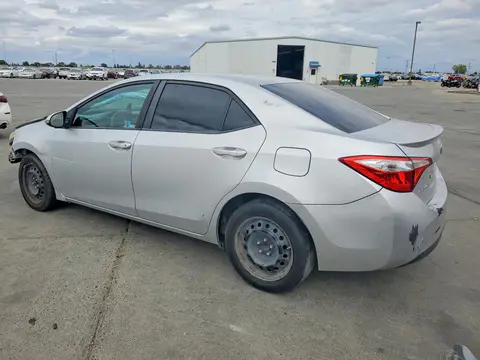 2015 Toyota Corolla VIN 5YFBURHE5FP316476 фото 2