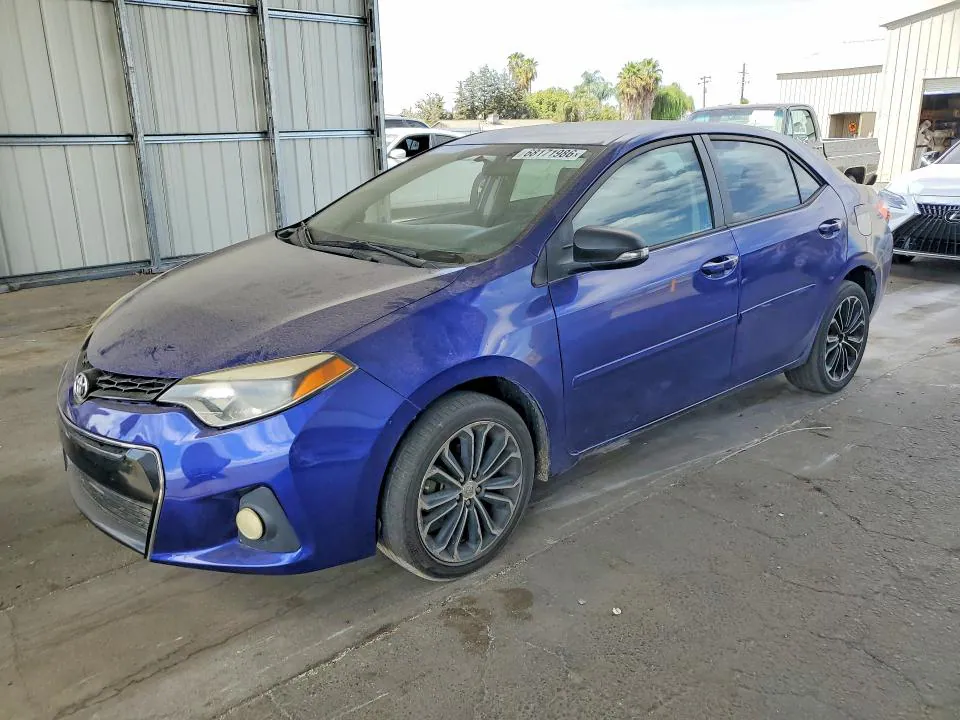 2015 Toyota Corolla VIN 5YFBURHEXFP216518 фото 1