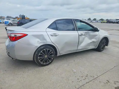 5YFBURHEXFP290702 — 2015 Toyota Corolla, фото 3 с аукциона Copart 30.09.2026, Передняя часть