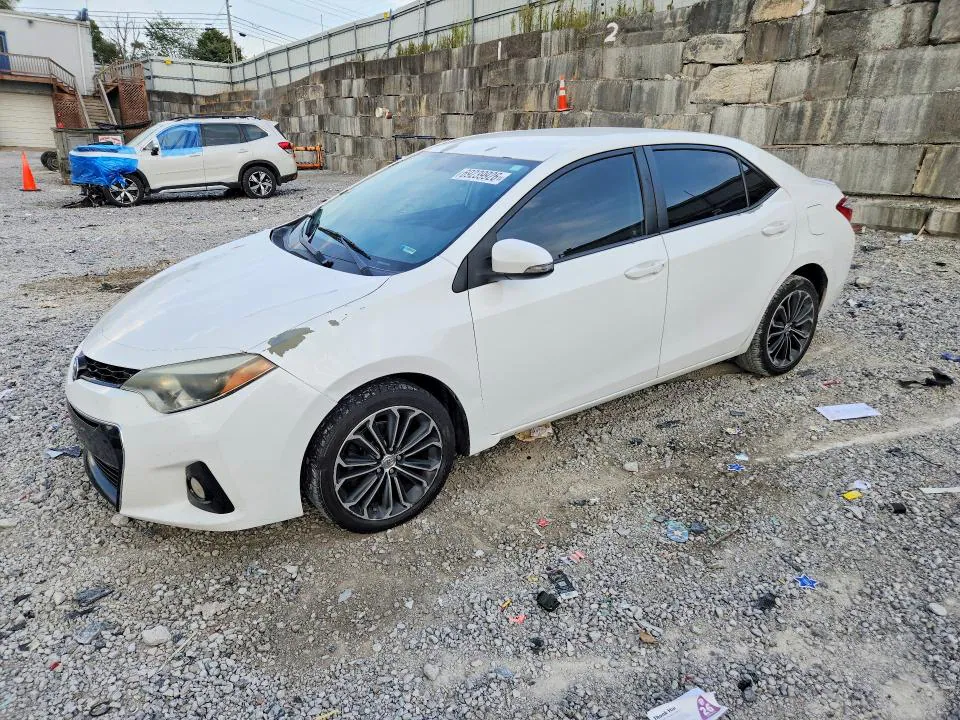 2015 TOYOTA COROLLA VIN 5YFBURHE4FP346553 фото 1