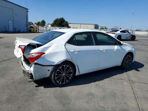 2015 Toyota Corolla VIN 5YFBURHEXFP222402 фото 3