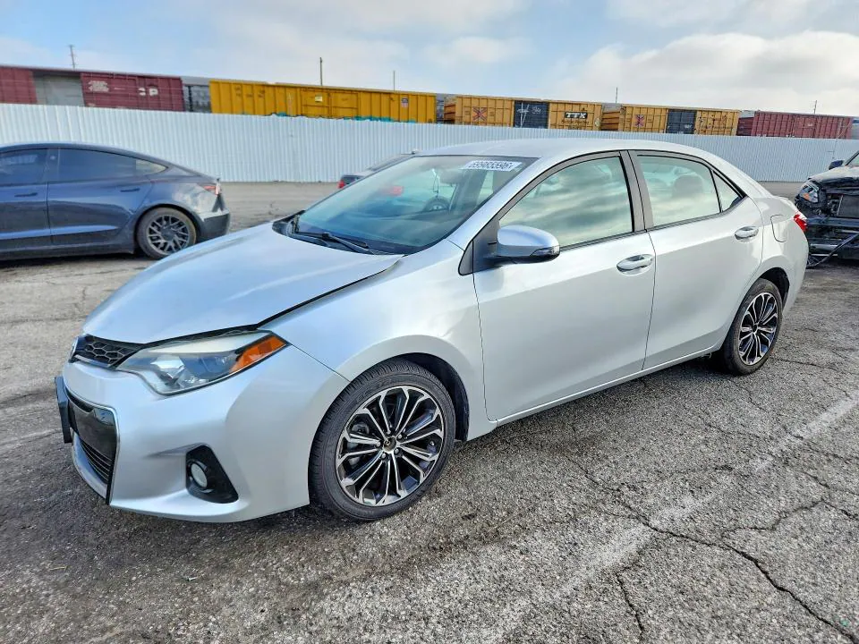 2015 Toyota Corolla VIN 5YFBURHE6FP227094 фото 1