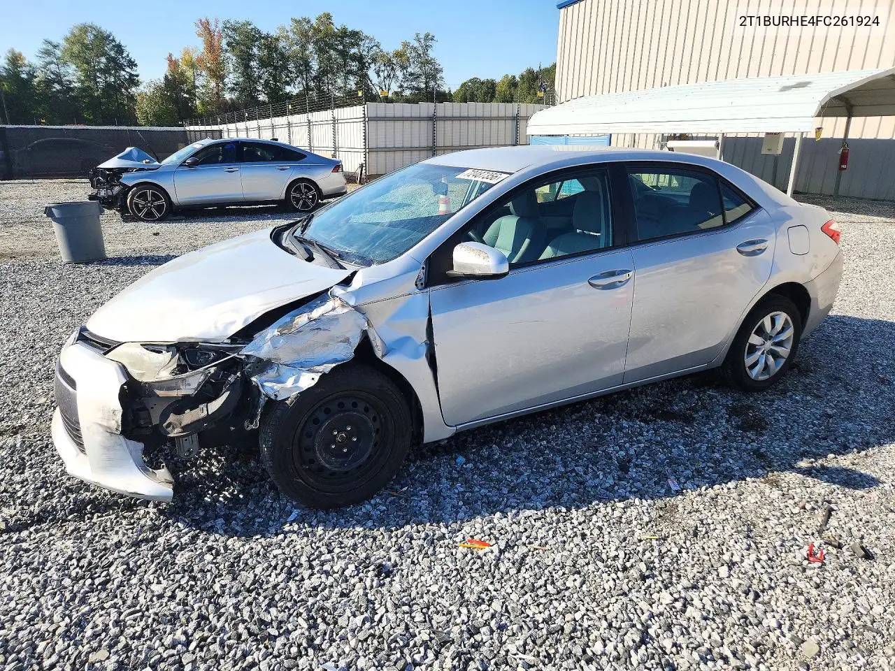 2T1BURHE4FC261924 Toyota Corolla 2015 — повреждение Передняя часть, фото до ремонта