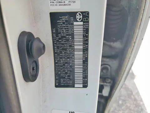 5YFBURHE5GP449952 — 2016 Toyota Corolla, Мелкие вмятины и царапины, фото до ремонта