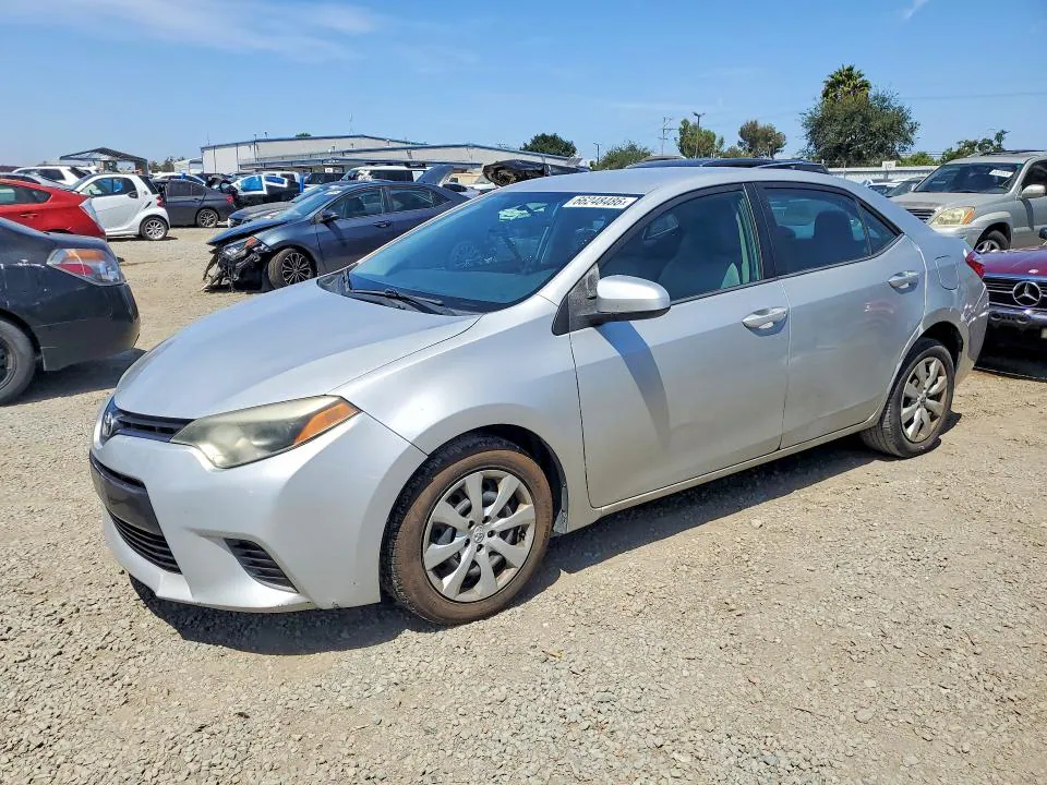 2016 Toyota Corolla VIN 5YFBURHE0GP524220 фото 1