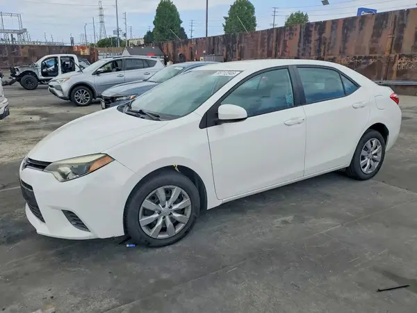 5YFBURHE0GP446666 — 2016 Toyota Corolla, Задняя часть (Rear End), фото до ремонта