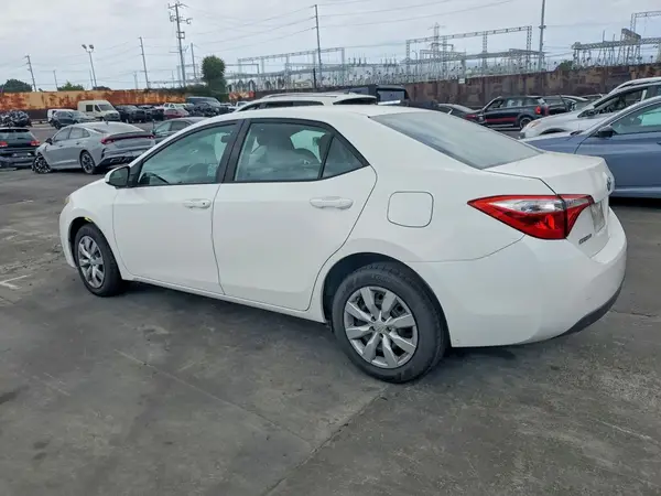 5YFBURHE0GP446666 — 2016 Toyota Corolla, фото 2 с аукциона Copart 14.10.2026, Задняя часть