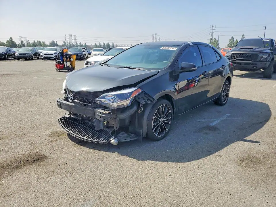2016 Toyota Corolla VIN 5YFBURHE8GP451551 фото 1