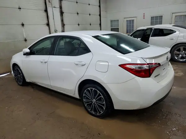 5YFBURHE2GP540404 — 2016 Toyota Corolla, фото 2 с аукциона Copart, Передняя часть