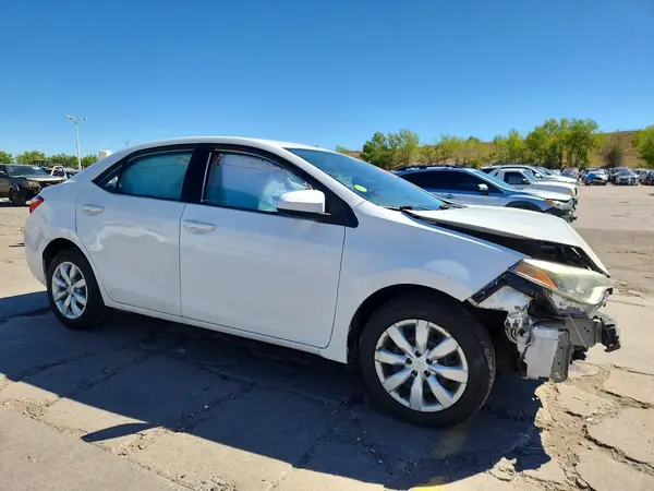 5YFBURHEXGP510695 — 2016 Toyota Corolla, фото 4 с аукциона Copart 14.10.2026, Передняя часть