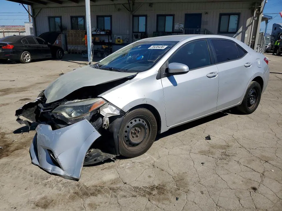 2016 Toyota Corolla VIN 5YFBURHE0GP405499 фото 1
