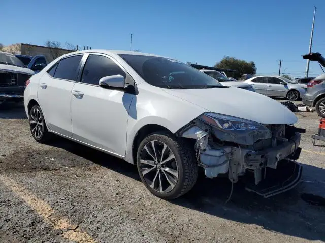 2017 Toyota Corolla VIN 5YFBURHE0HP734379 фото 4