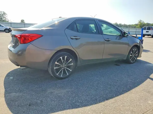 2T1BURHE1HC809929 — 2017 Toyota Corolla, фото 3 с аукциона Copart 13.10.2026, Передняя часть