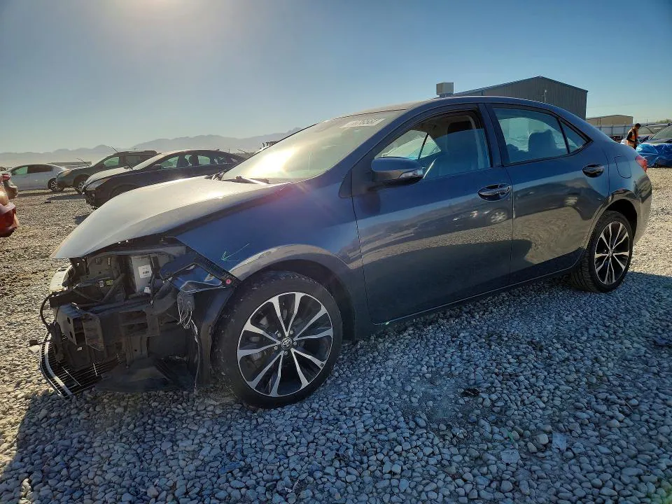 2017 Toyota Corolla VIN 2T1BURHEXHC888078 фото 1
