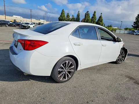2017 Toyota Corolla VIN 2T1BURHE4HC756675 фото 3