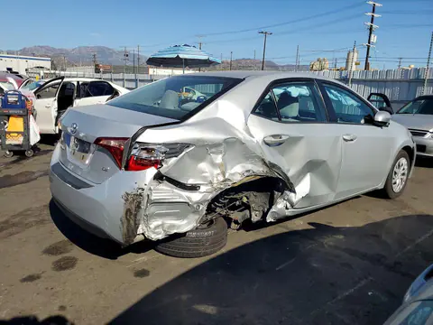 2017 Toyota Corolla VIN 5YFBURHE7HP677324 фото 3