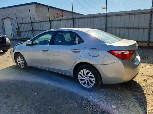 2017 TOYOTA COROLLA VIN 5YFBURHE7HP734329 фото 2