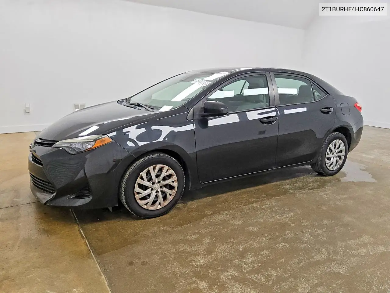 2T1BURHE4HC860647 Toyota Corolla 2017 — повреждение Передняя часть, фото до ремонта