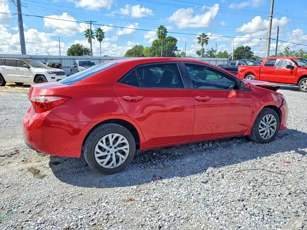 5YFBURHE4HP693206 — 2017 Toyota Corolla, фото 3 с аукциона Copart 06.10.2026, Передняя часть